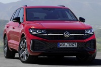 VW『トゥアレグ』改良新型、スポーティな「Rライン」設定…欧州仕様 画像