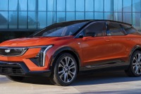 キャデラックの小型電動SUV、写真公開…ブランドの入門EV『OPTIQ』 画像