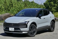 【ボルボ EX30 新型試乗】これが新世代ボルボの走り、“ほんのり強め”のスポーティさ…島崎七生人 画像