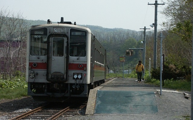 留萌本線の増毛駅。雪害のため運休していたが、4月28日から再開する予定。
