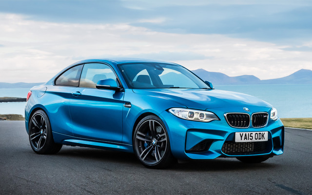 BMW M2クーペ