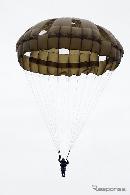 2012年に導入され、部隊内で「12傘」と呼称されているもの。