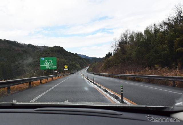 宮崎・延岡から神話の森、高千穂方面へ。自動車専用道路のクルーズは快適だった。