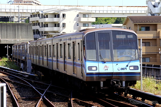 横浜市営地下鉄のブルーライン。2015年7月にも急行運転が実施される模様となった。