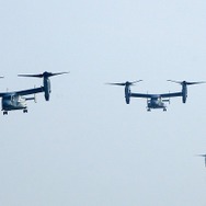 オバマ大統領の広島訪問にあわせ、広島へリポートを目指して飛ぶMV-22オスプレイ。シークレットサービスを含めた随行員が搭乗している。