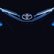 トヨタ i-TRIL コンセプトの予告イメージ