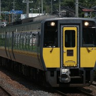 「ジャパン・レール・パス」は『のぞみ』『みずほ』を除く新幹線や在来線の特急・急行・普通列車などが利用できる。写真はJR西日本の特急『スーパーまつかぜ』。