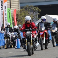 2017年の大阪モーターサイクルショー会場　2018年はさらに広くなる