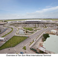 タンソンニャット国際空港ターミナルビル外観