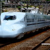 山陽・九州新幹線のN700系。