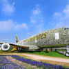 エミレーツ航空、花で覆われたA380実物大展示物を公開へ