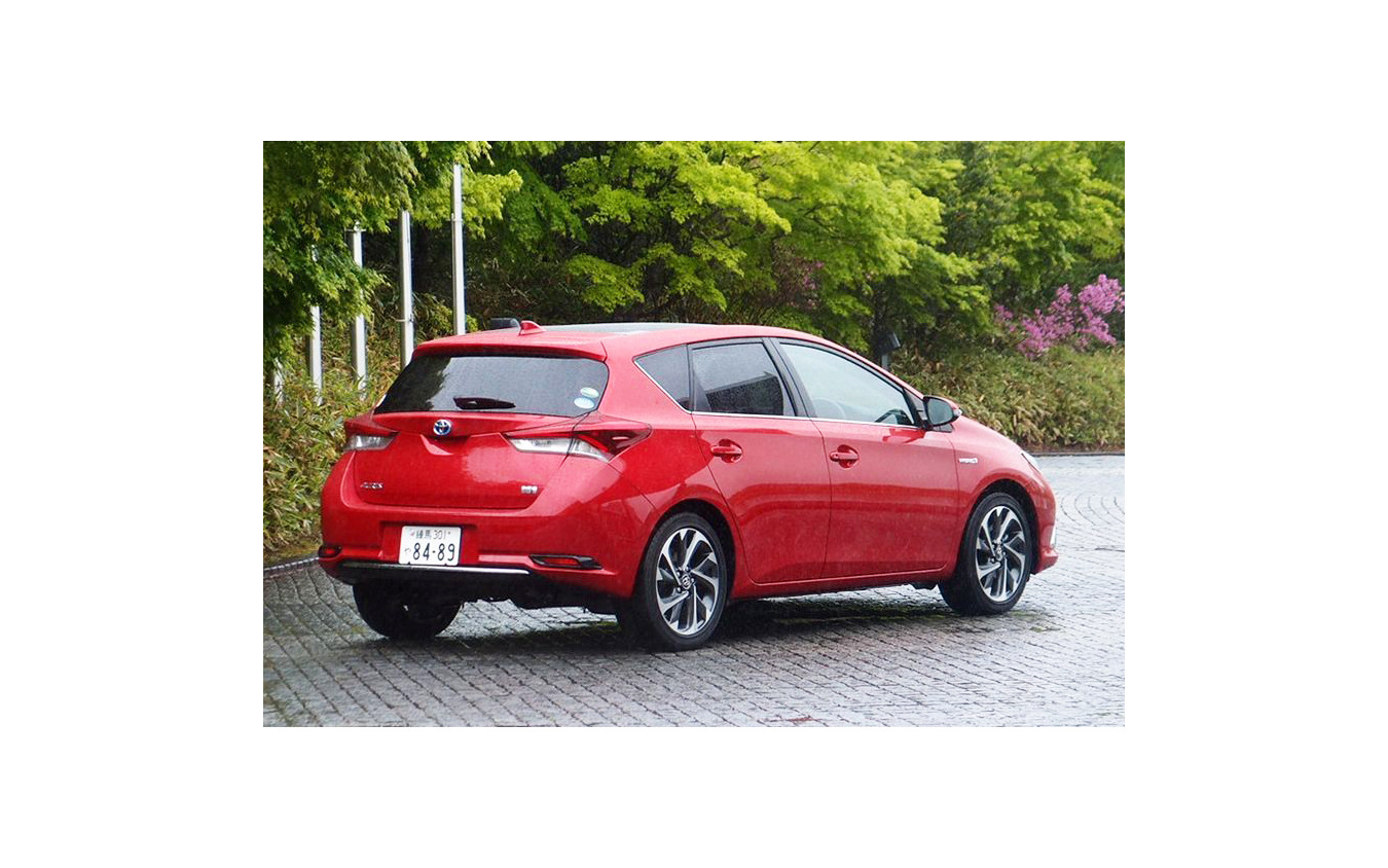 トヨタ オーリスハイブリッド 試乗 旧 プリウス と同じシステムでも 走りは独自フィール 松下宏 レスポンス Response Jp