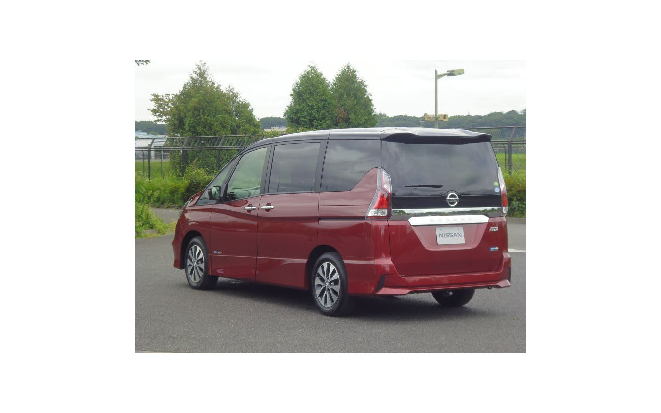 日産 セレナ ハイウェイスター 試乗 乗り心地はズバリ クラスベスト 青山尚暉 レスポンス Response Jp 日産 セレナ ハイウェイスター 試乗 乗り心地はズバリ クラスベスト 青山尚暉 レスポンス Response Jp