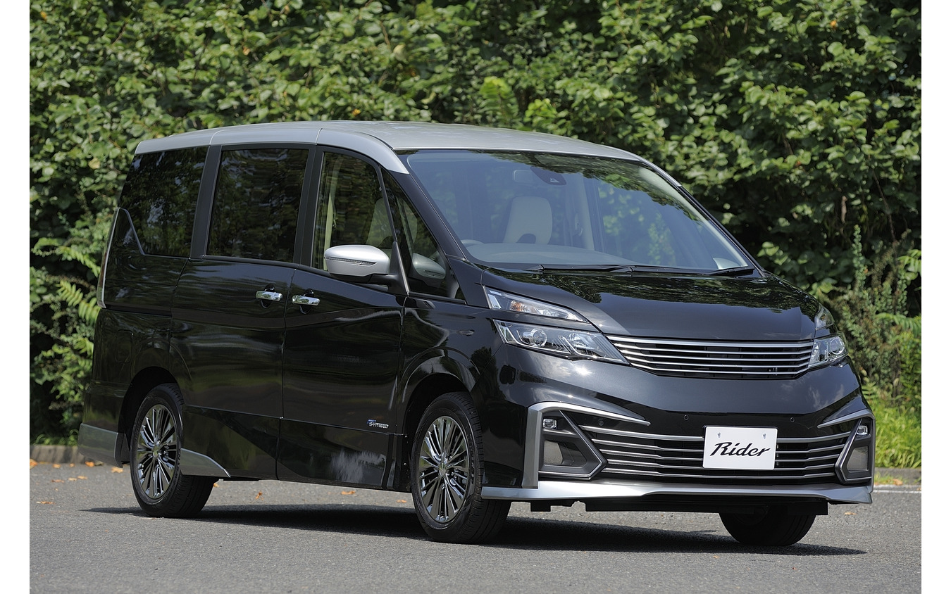 日産 セレナ トヨタ ヴォクシー 比較試乗 使い勝手のよさ Vs フルハイブリッド 総合力で選ぶなら レスポンス Response Jp