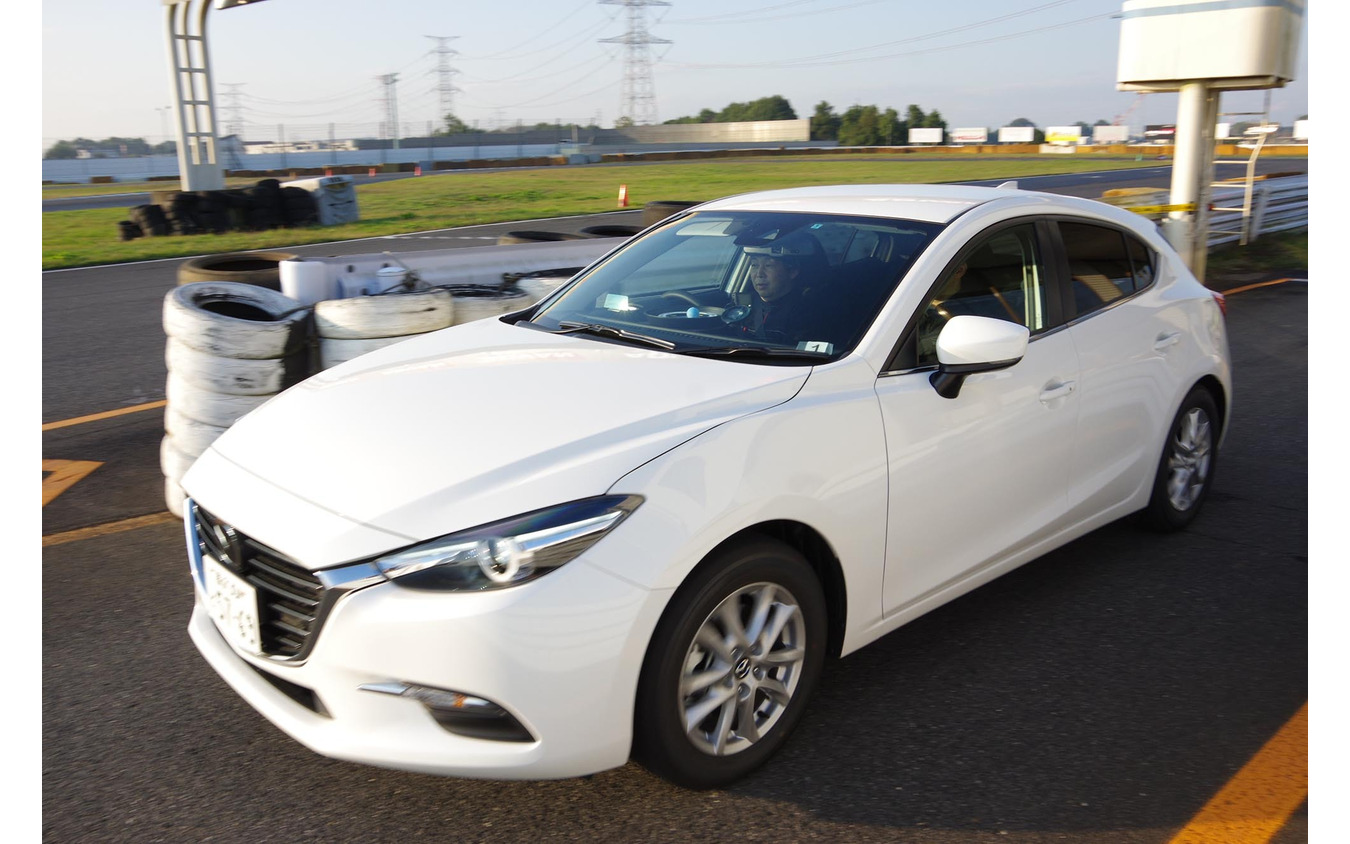 0 4g 運転でモテ度アップ 新型 アクセラ でgを制する レスポンス Response Jp 0 4g 運転でモテ度アップ 新型 アクセラ でgを制する レスポンス Response Jp