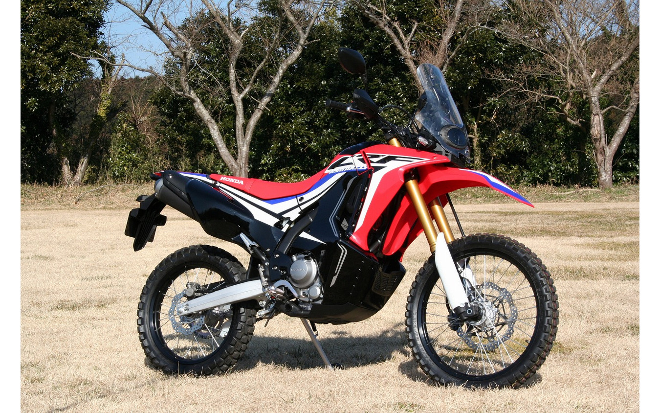 ホンダ Crf250 Rally 動画試乗 冒険マインドを日常で味わえる 佐川健太郎 レスポンス Response Jp ホンダ Crf250 Rally 動画試乗 冒険マインドを日常で味わえる 佐川健太郎 レスポンス Response Jp
