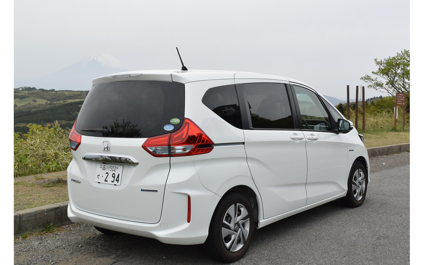ホンダ フリード 3800km試乗 後編 あえて王道を外す 独自性は影をひそめたが 井元康一郎 レスポンス Response Jp ホンダ フリード 3800km試乗 後編 あえて王道を外す 独自性は影をひそめたが 井元康一郎 レスポンス Response Jp