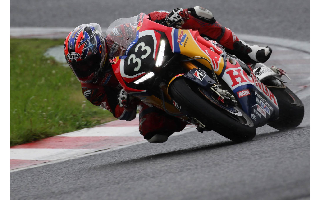 ワークス参戦で強いホンダを見せる 桑田哲宏hrc取締役レース運営室室長 鈴鹿8耐 レスポンス Response Jp ワークス参戦で強いホンダを見せる 桑田哲宏hrc取締役レース運営室室長 鈴鹿8耐 レスポンス Response Jp