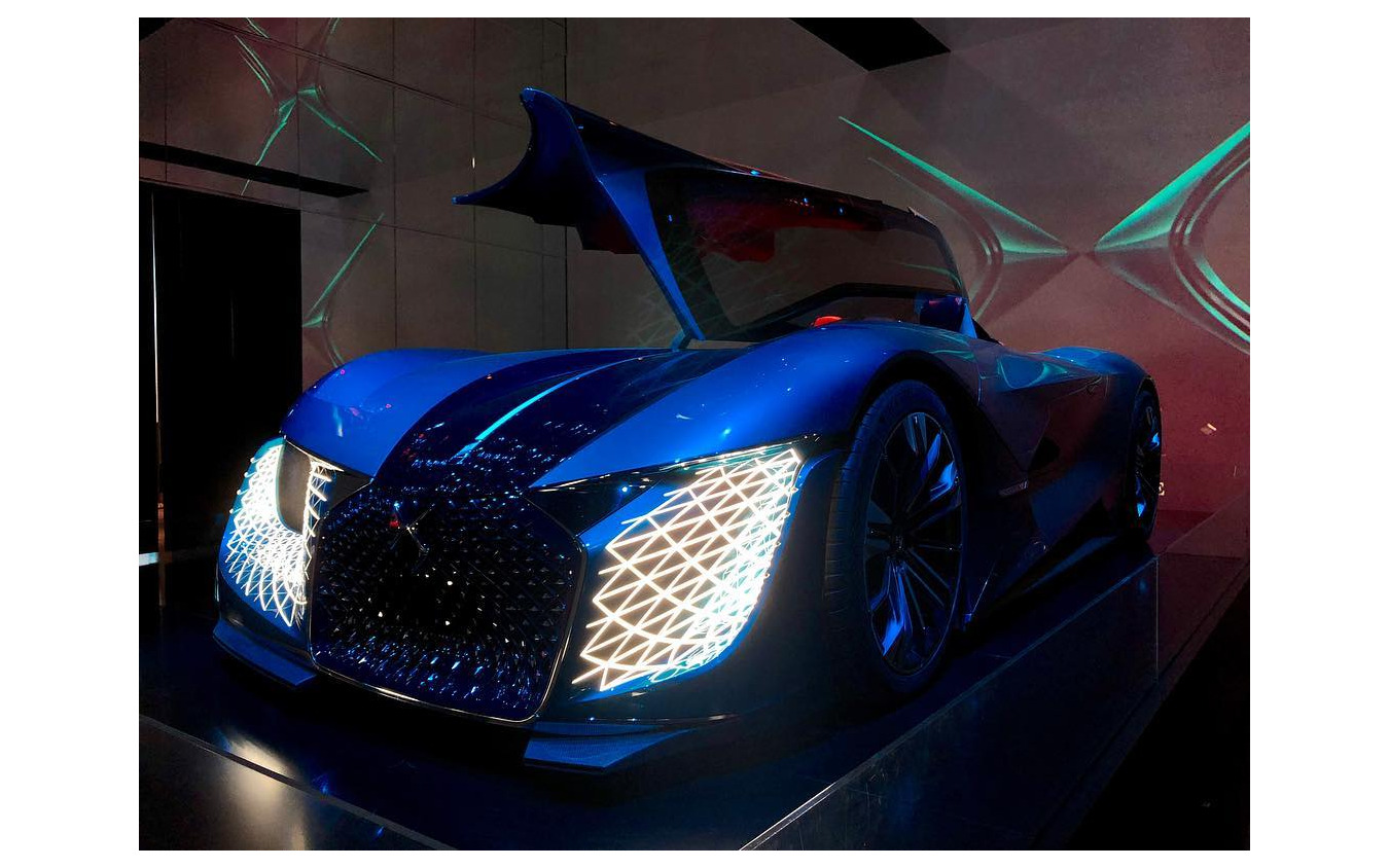 DS の X E-Tense(パリモーターショー2018)