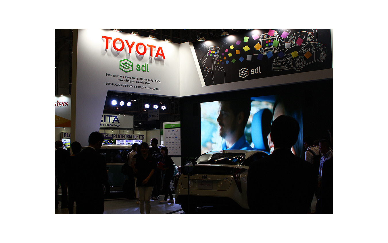 トヨタブース SDL対応「カーナビタイム」(CEATEC 2018)