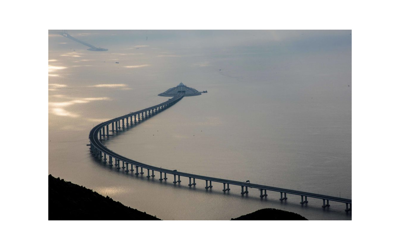 港珠澳大橋　(c) Getty Images