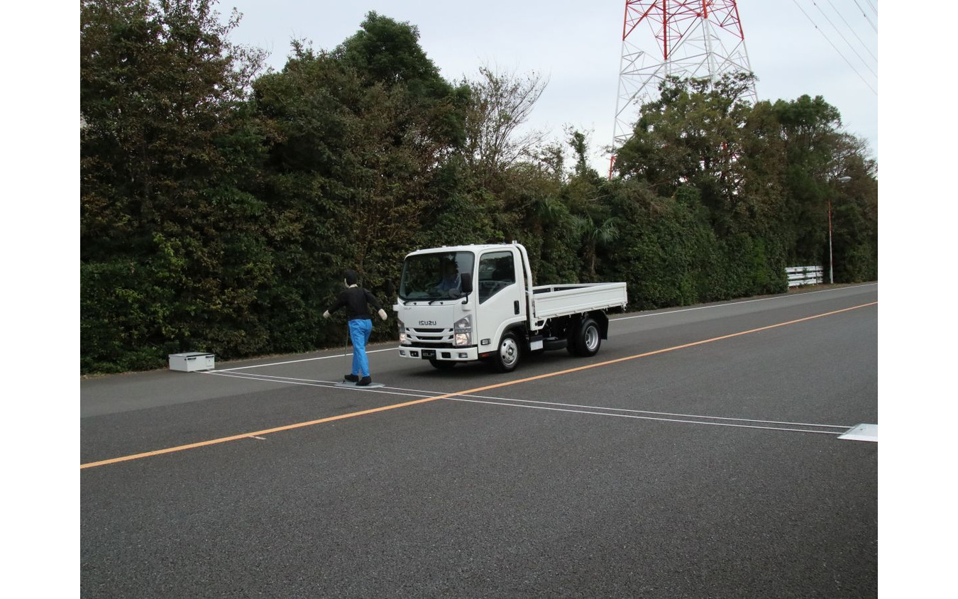 いすゞ商品技術説明会