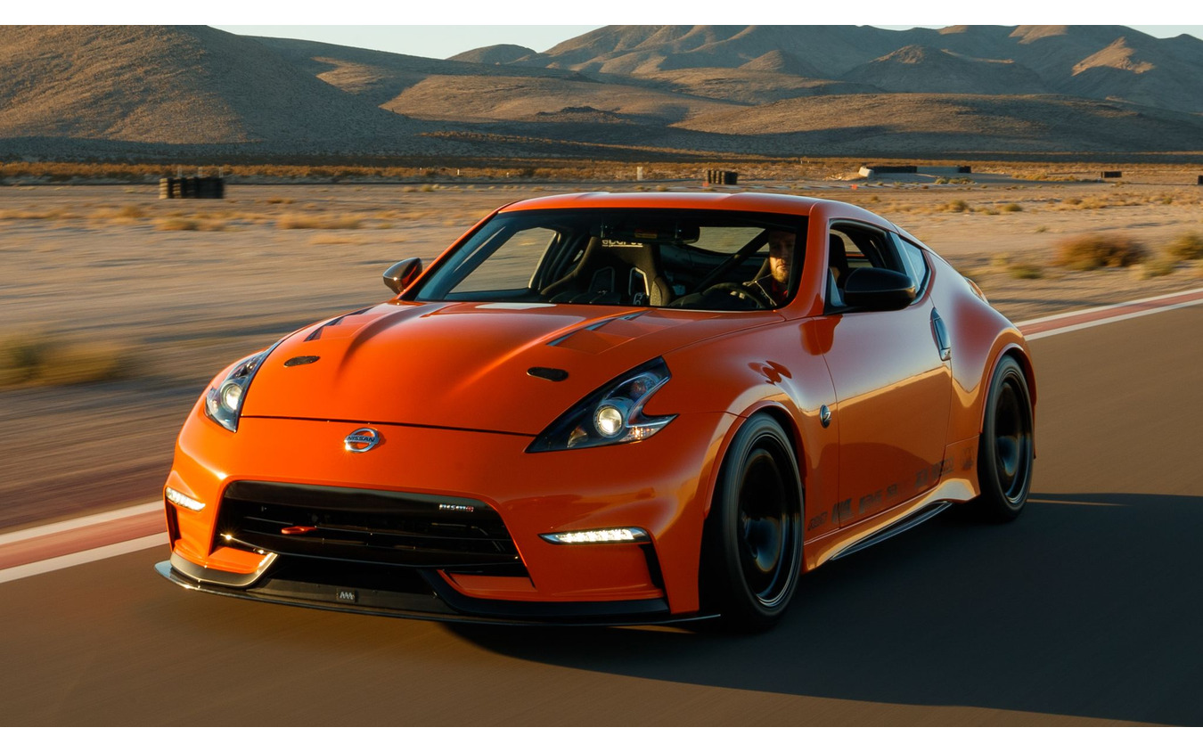 日産370Z（フェアレディZ）プロジェクト・クラブスポーツ23