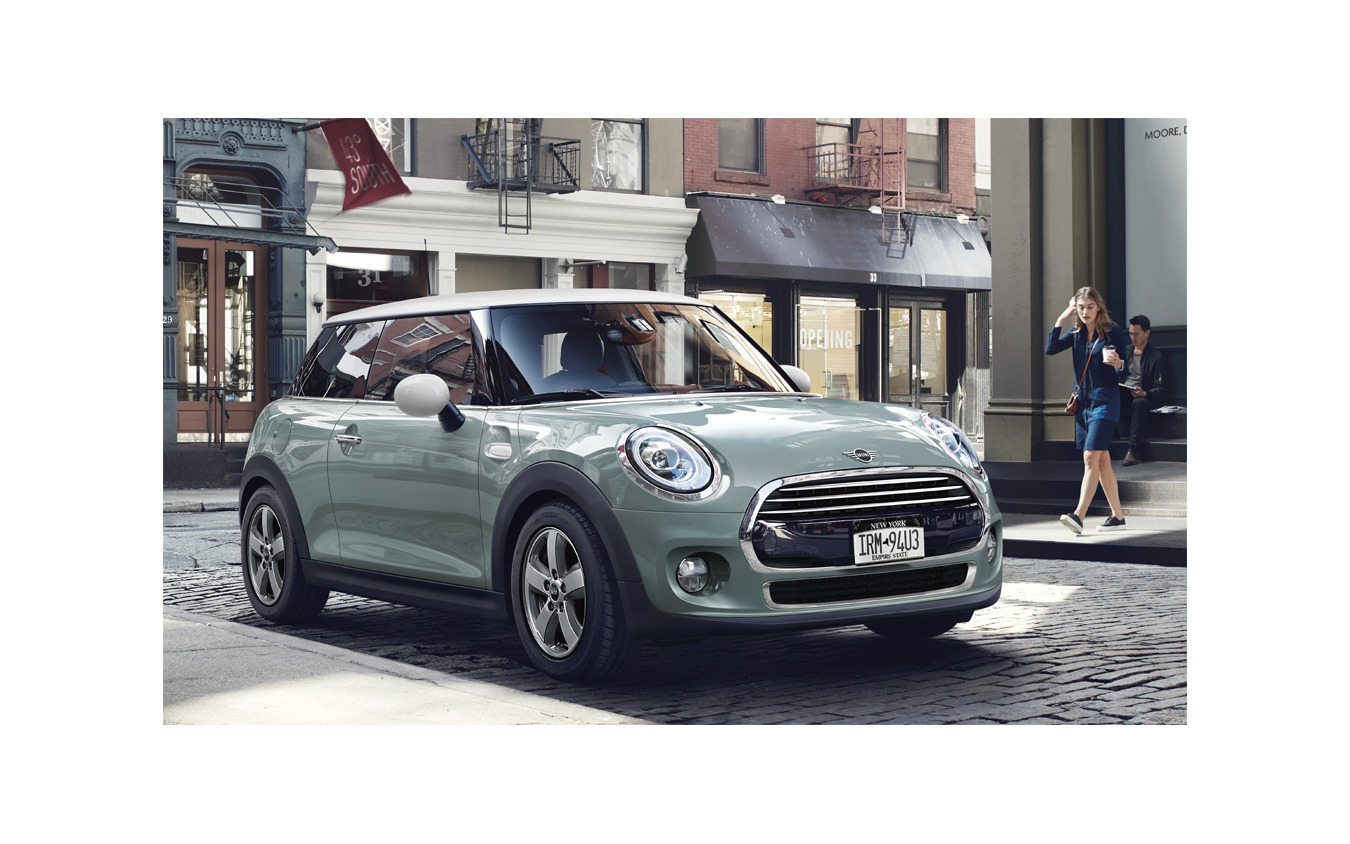 Mini レトロモダンな限定車2機種発売へ 5ドア初のmtモデルも登場 レスポンス Response Jp