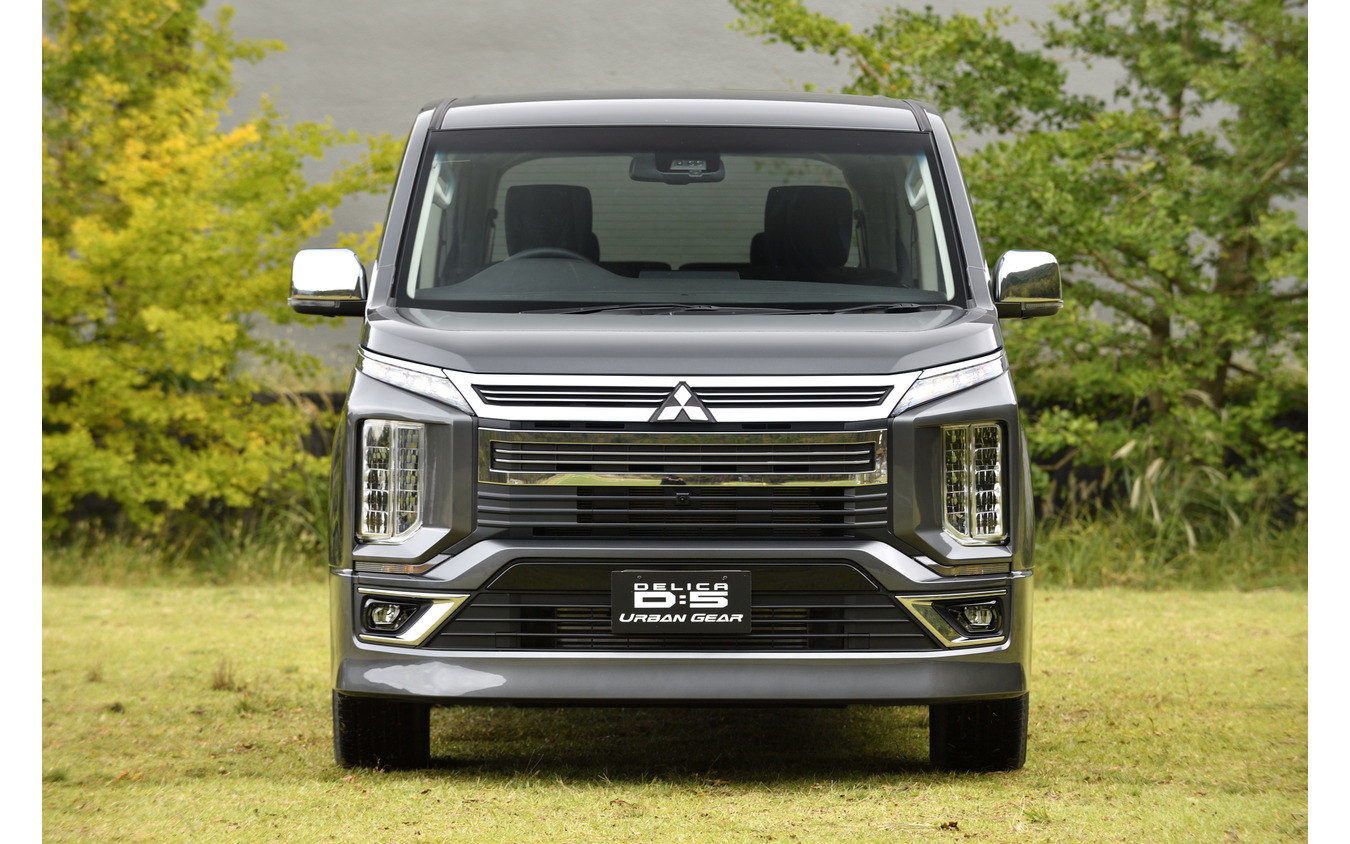 三菱 デリカD:5 新型(アーバンギア)