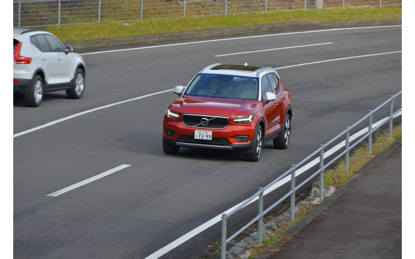日本カー・オブ・ザ・イヤー2018-2019:ボルボXC40