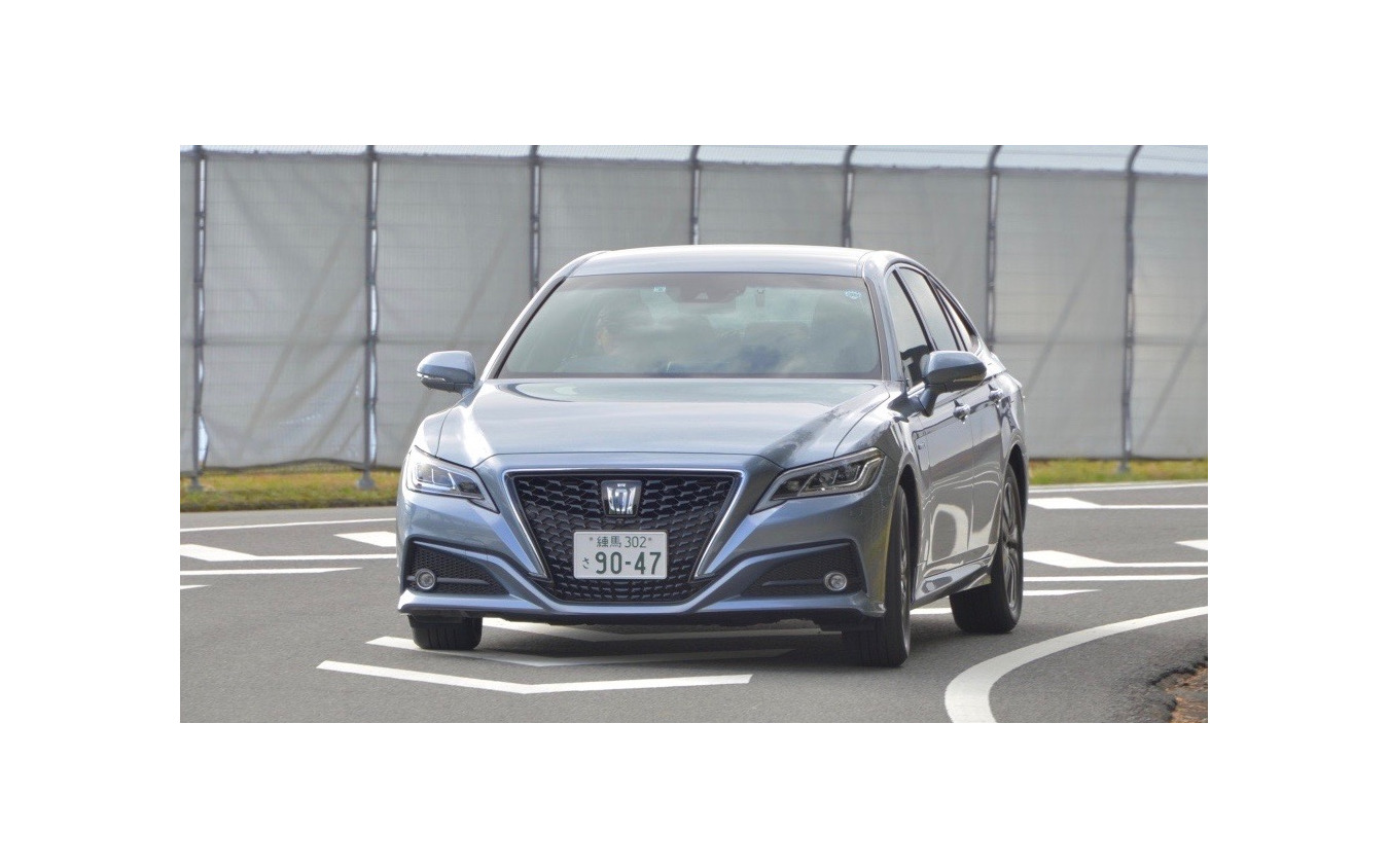 日本カー・オブ・ザ・イヤー2018-2019、10ベスト:トヨタ・クラウン