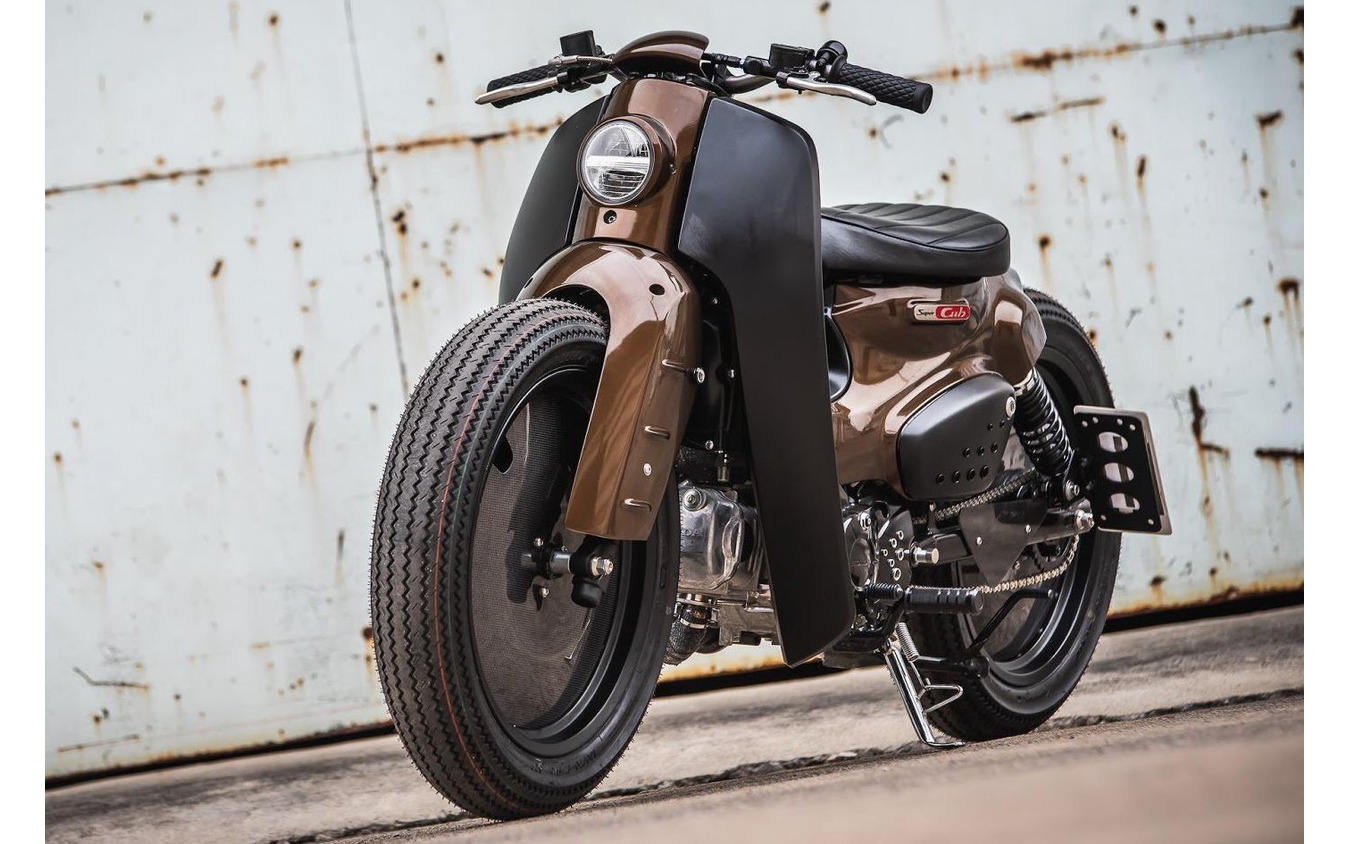 ホンダ スーパーカブ カフェレーサーに変身 カスタマイズモデル発表 レスポンス Response Jp ホンダ スーパーカブ カフェレーサーに変身 カスタマイズモデル発表 レスポンス Response Jp
