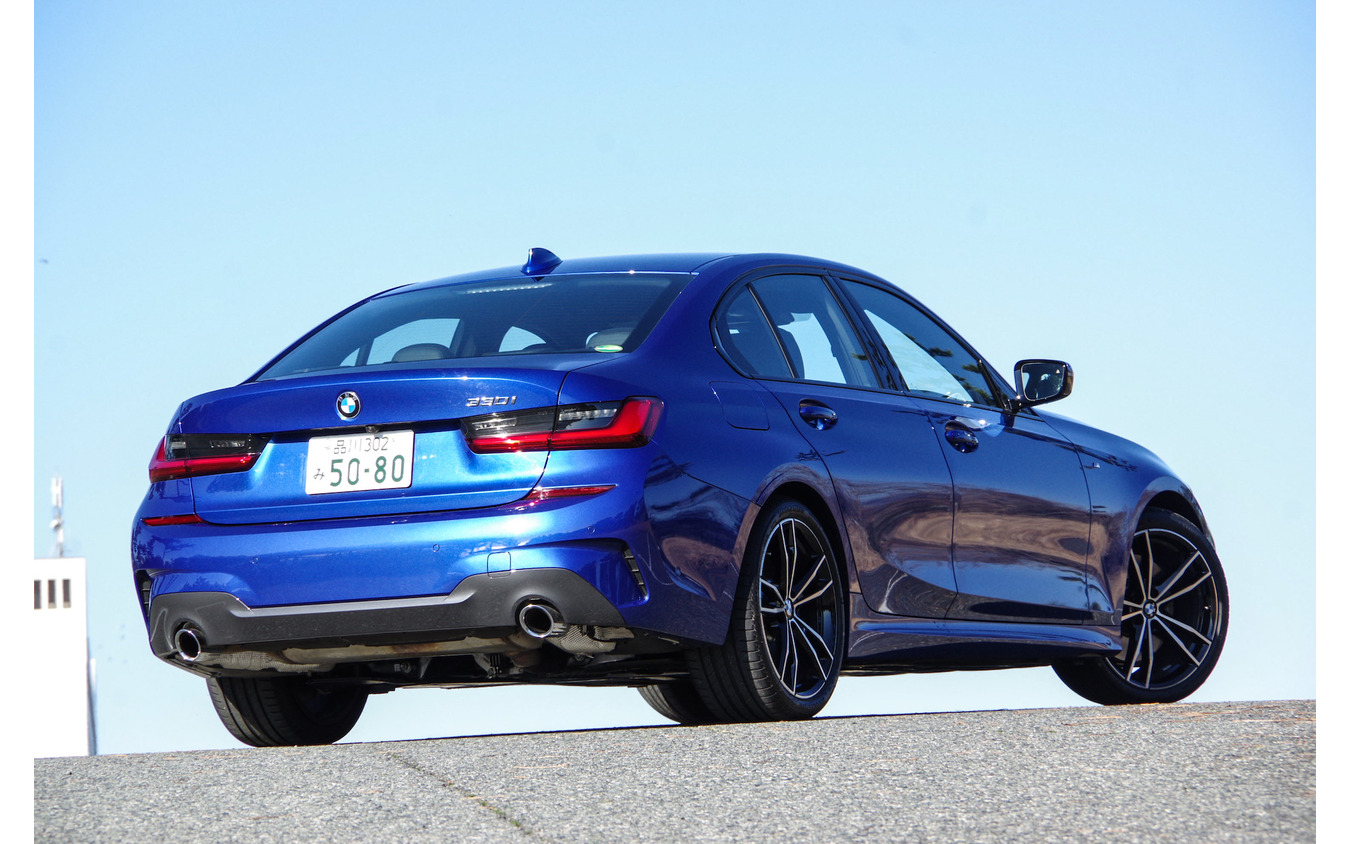 BMW 3シリーズ 新型(330i Mスポーツ)
