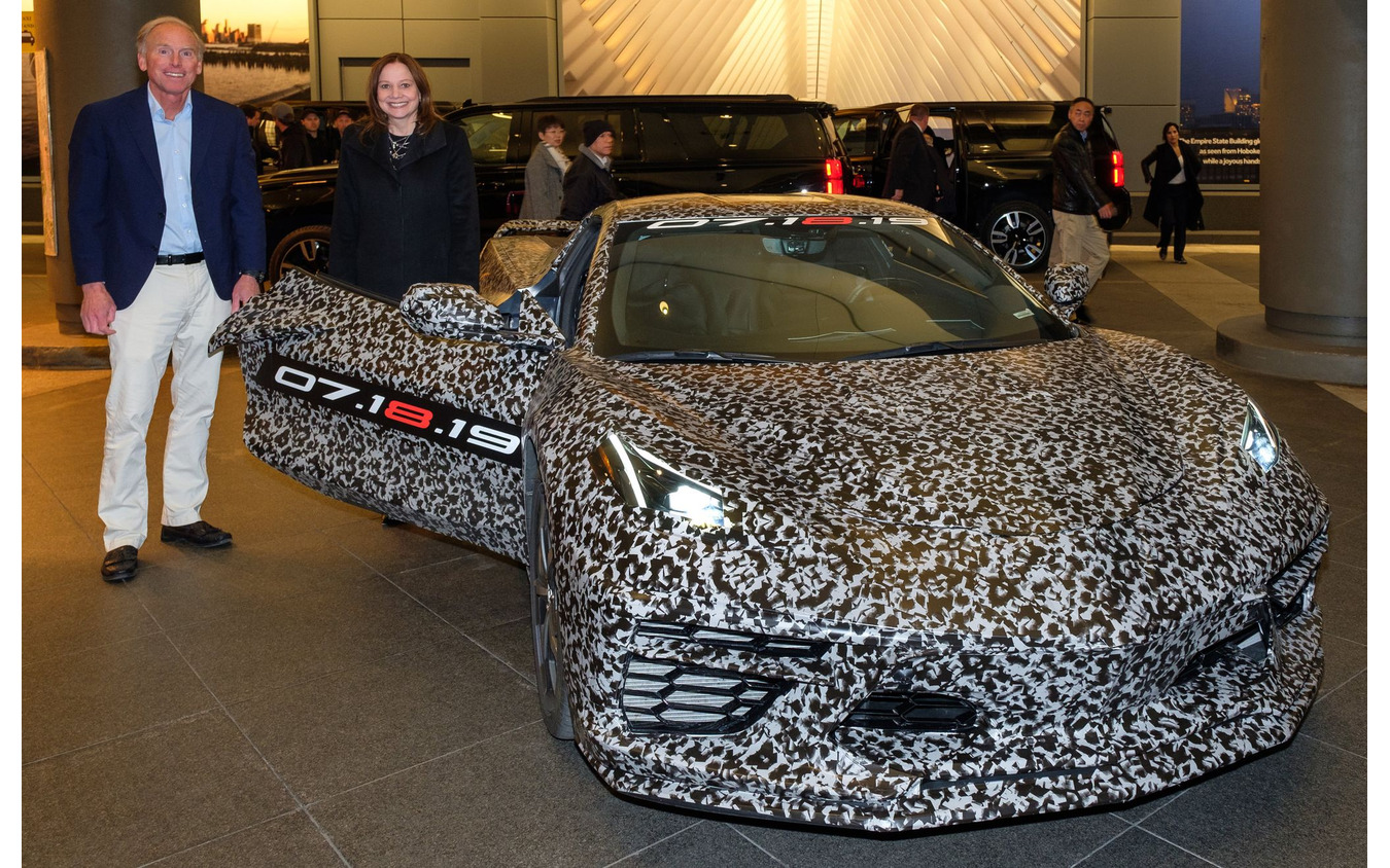 シボレー・コルベット次期型の開発プロトタイプ車両