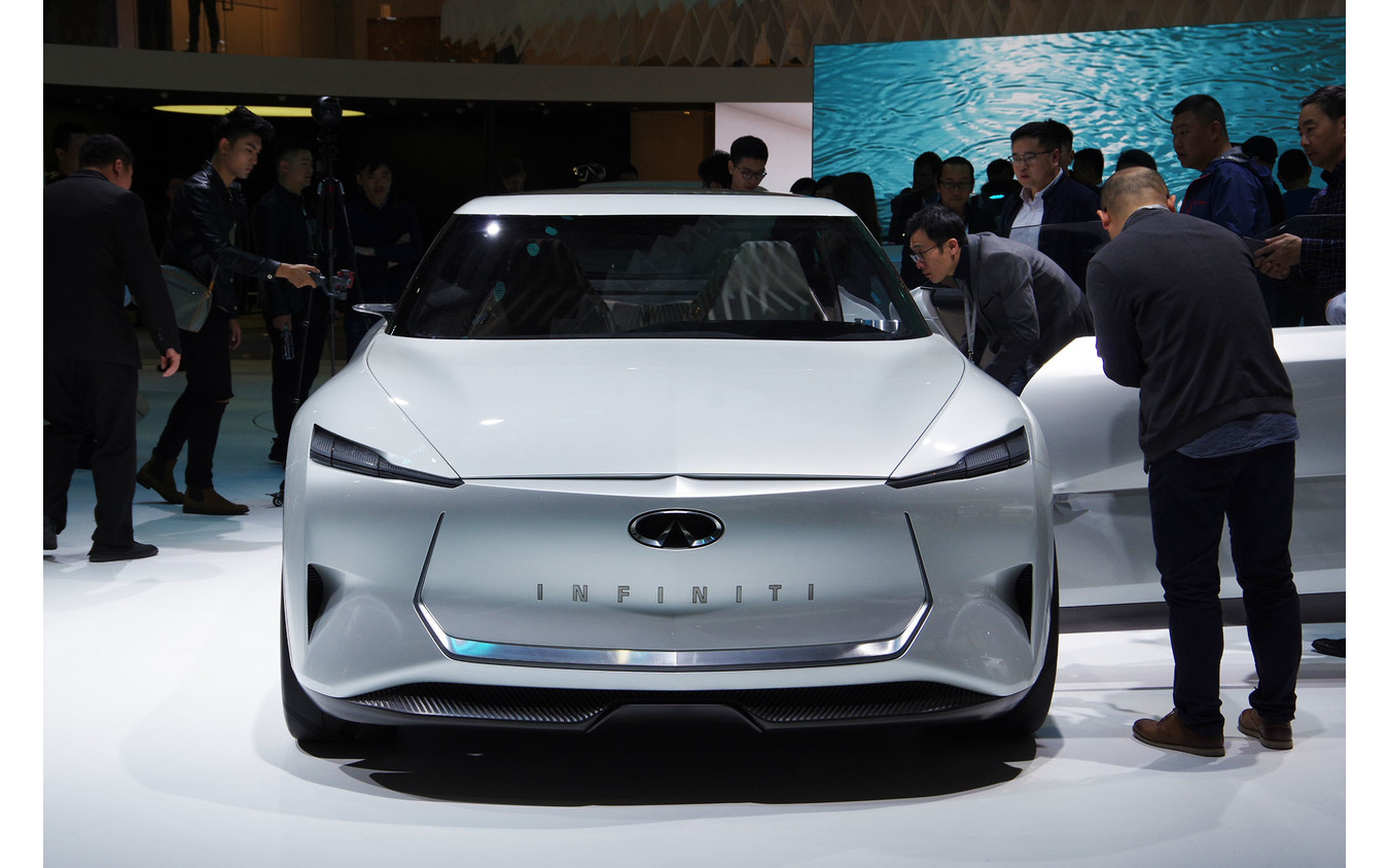 インフィニティ Qs インスピレーション(上海モーターショー2019)