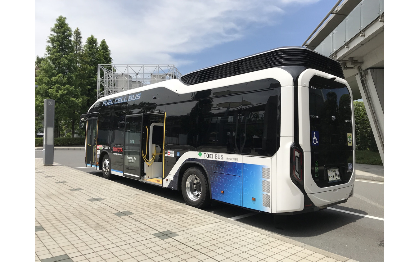 東京都交通局で運行中のトヨタ燃料電池バス