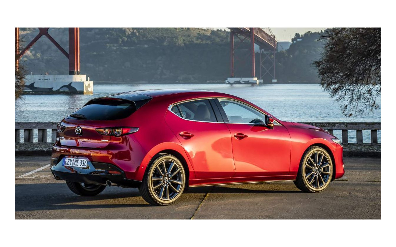 マツダ3新型(欧州仕様車)
