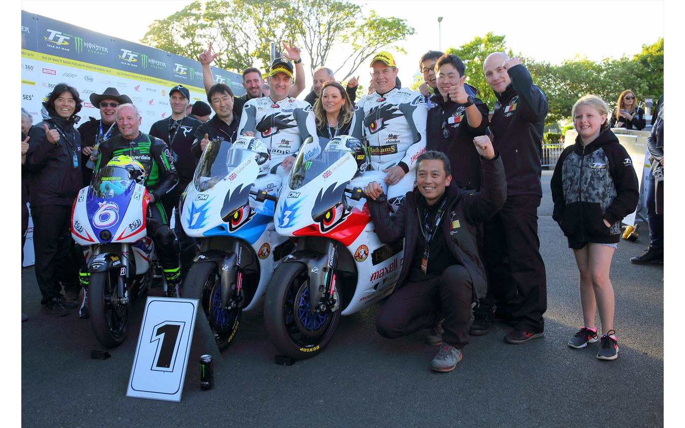 日本チームが表彰台を独占。優勝はチーム無限のルッター選手(マン島TT2019)