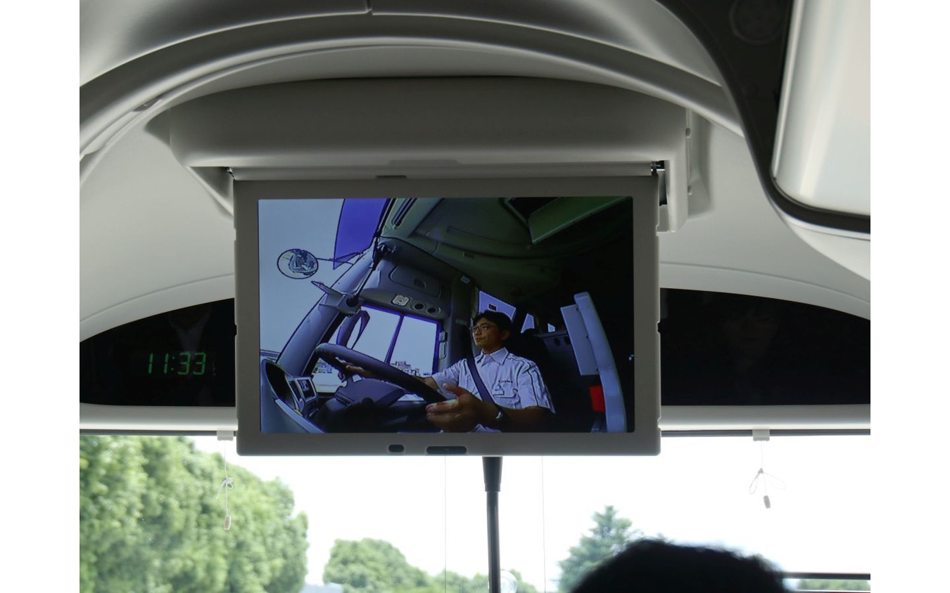 EDSS実験中:車内モニターはドライバーの状態