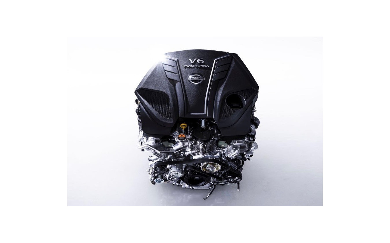 400馬力のVR30DDTTエンジン