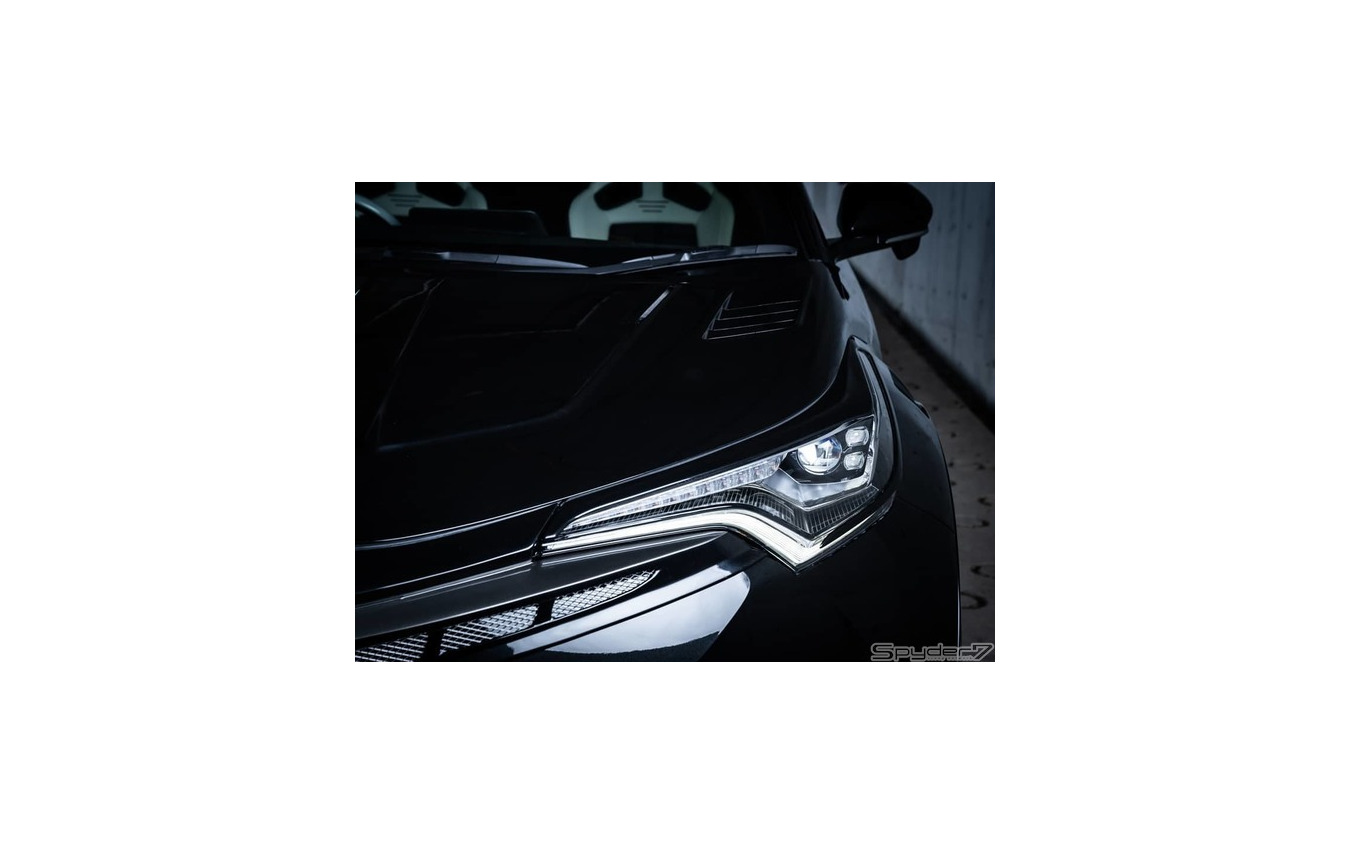 トヨタ C-HR ボディキット