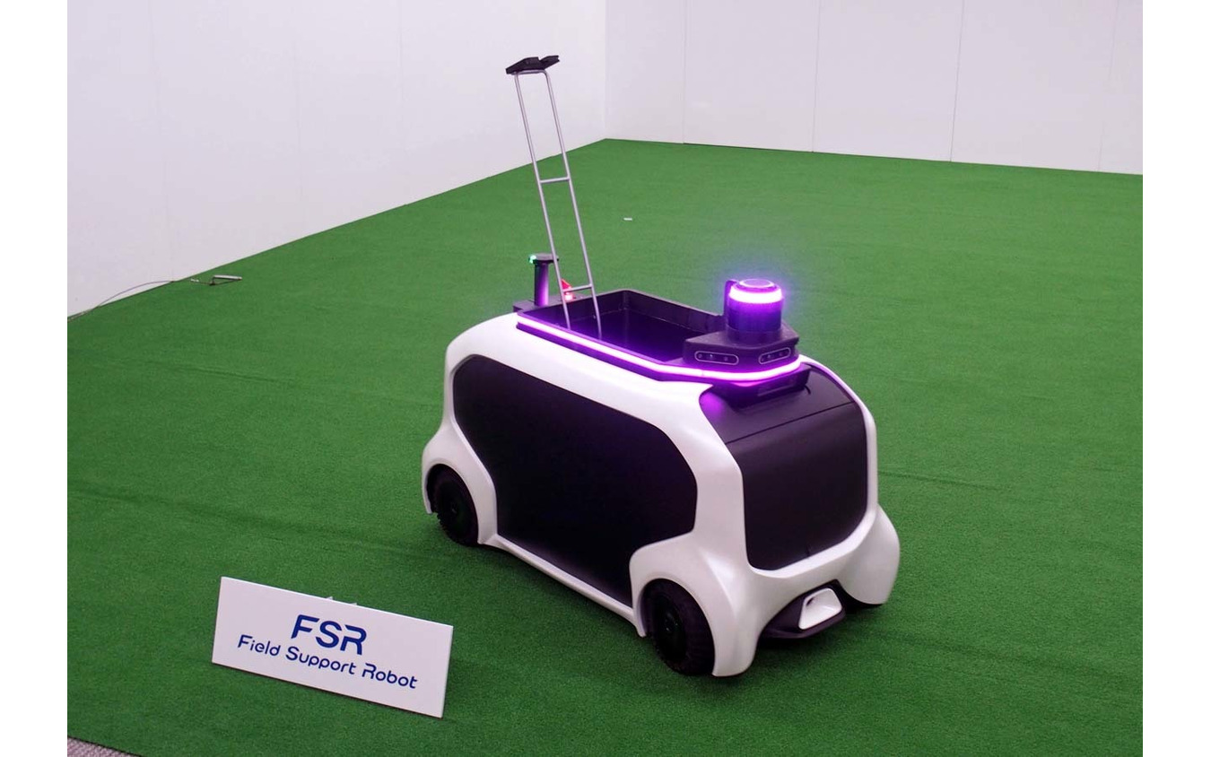 フィールド競技サポートロボット「FSR:Field Support Robot」