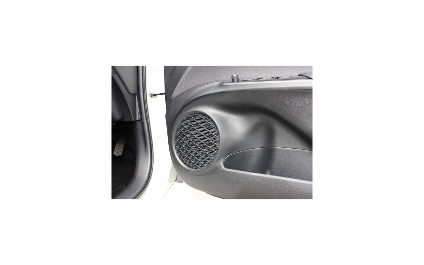 car audio newcomer! トヨタ プリウスPHV(オーナー:長尾俊佑さん) by サウンドステージ