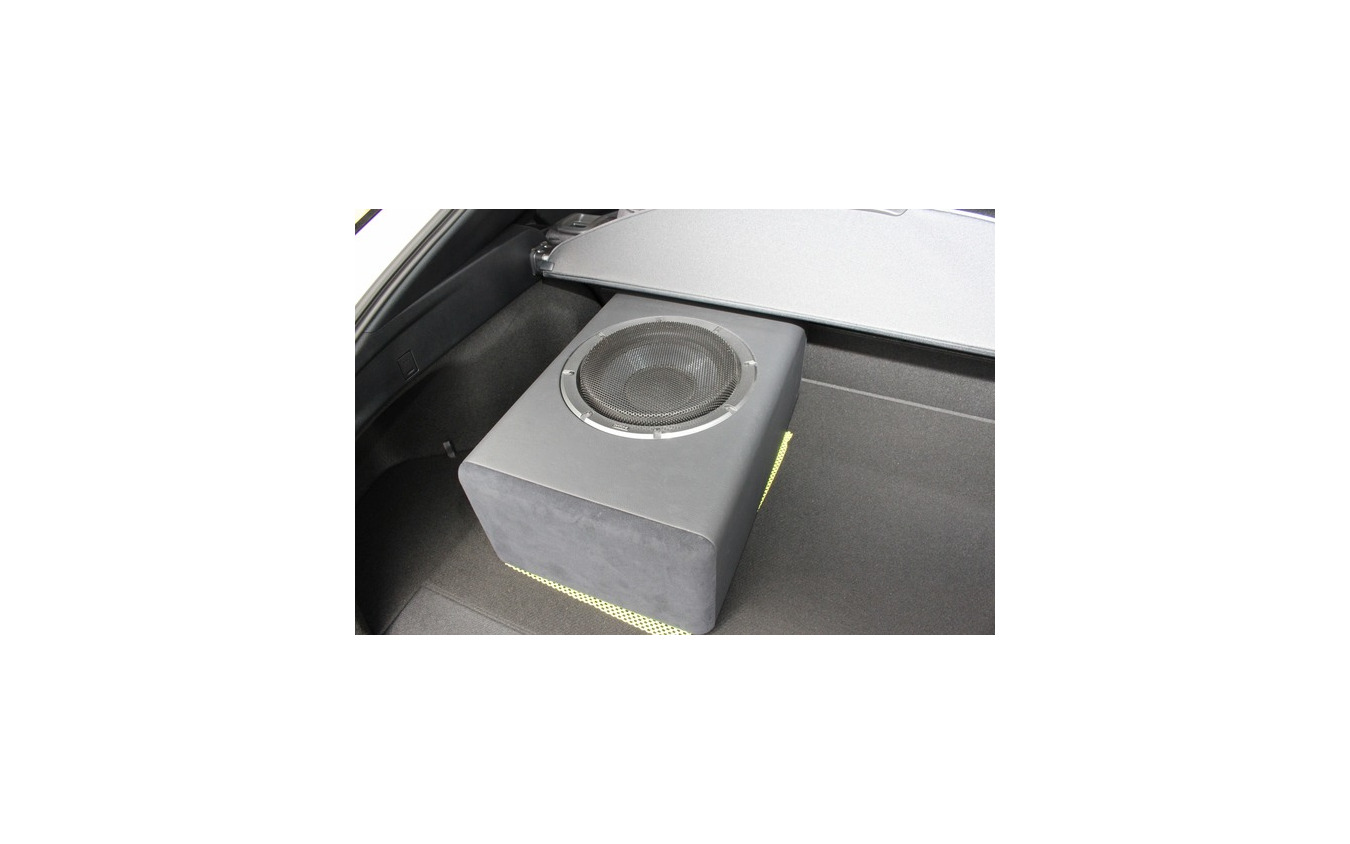 car audio newcomer! トヨタ プリウスPHV(オーナー:長尾俊佑さん) by サウンドステージ