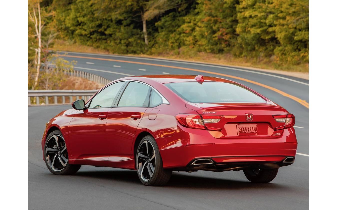 ホンダ・アコード新型(北米仕様)