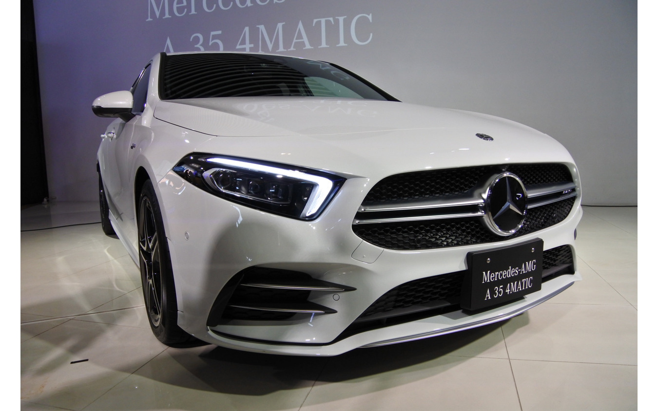 メルセデスAMG A35 4MATIC