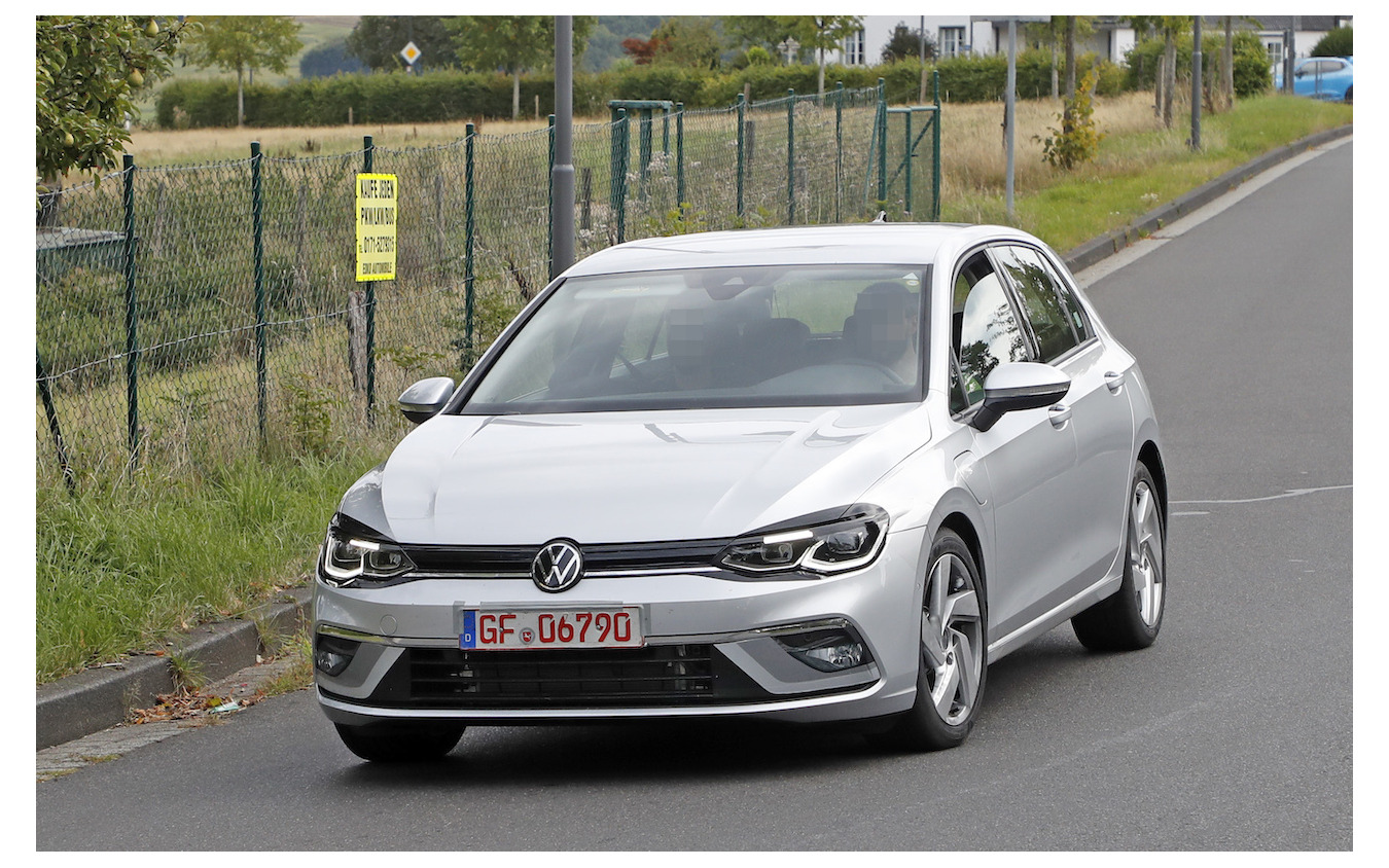 VW ゴルフ GTE 新型(スクープ写真)