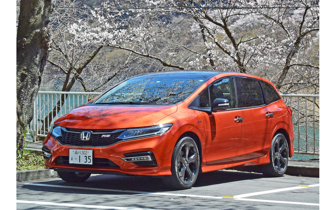 ホンダ ジェイドrs 450km試乗 カローラのライバルになる 意外にも車中泊向きな独特の居住性 レスポンス Response Jp