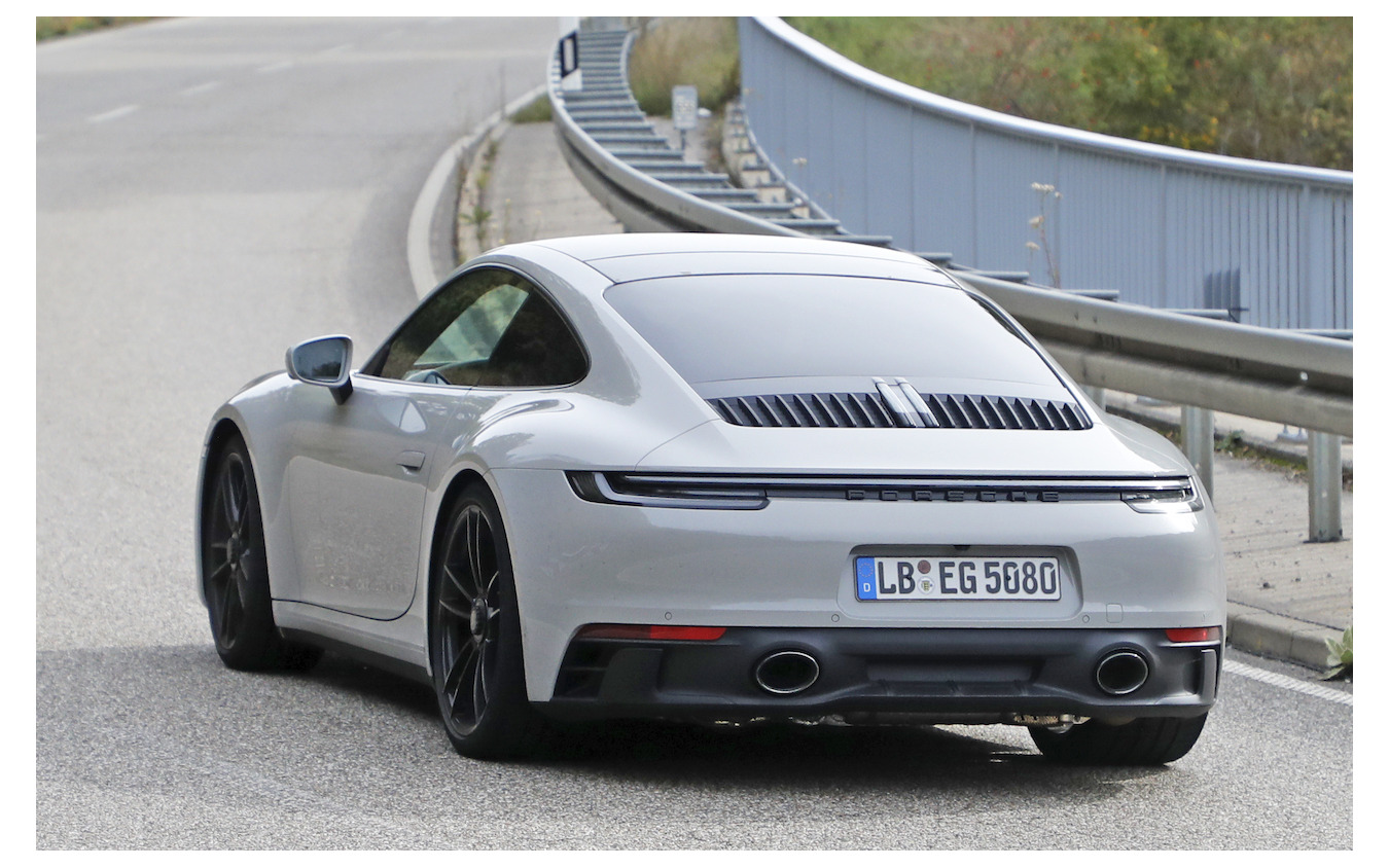 ポルシェ 911 GTS 開発車両（スクープ写真）