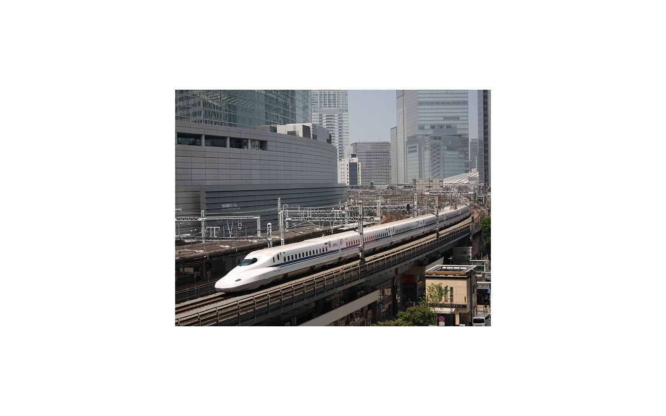 10月12日の東海道新幹線は、東京~名古屋間が終日運休となる。